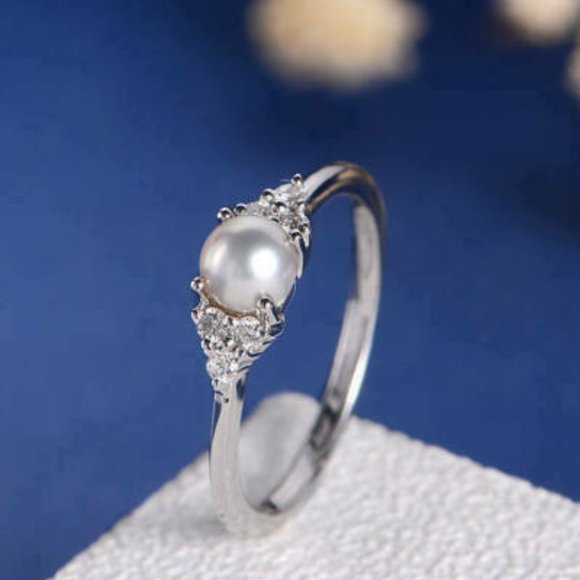 New Pearl with CZ 925 Sterling Silver Ring - Picture 2 of 5